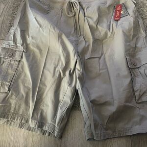 Men's Gray Cargo Shorts